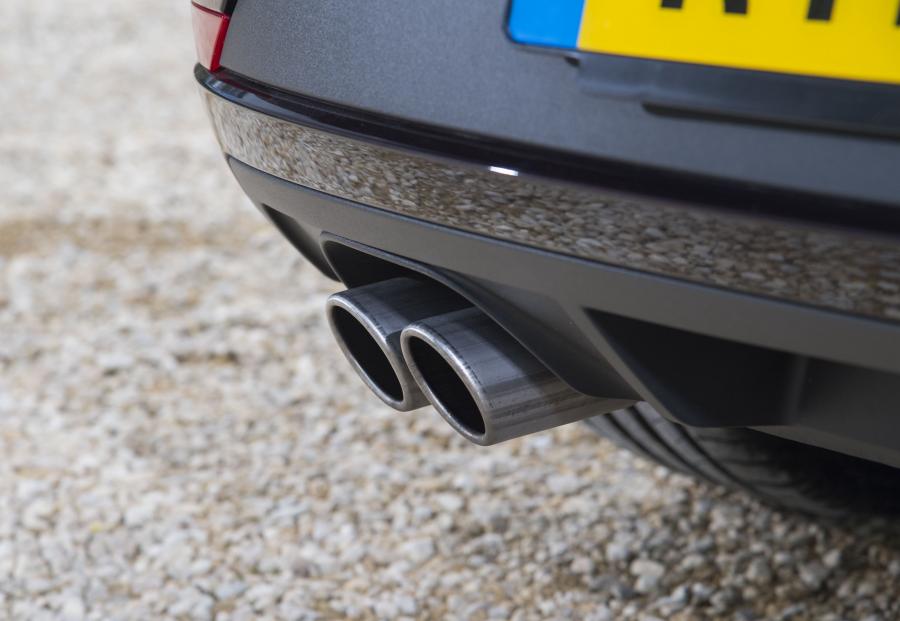 Детали экстерьера Seat Leon SC FR 2017 года  (UK) (фото 16 из 31)